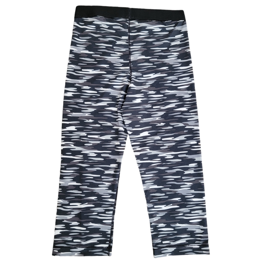 Nike Pro Women's Haze Dri-Fit Training Capri Legging Camo Black Grey Gym… - Picture 4 of 17